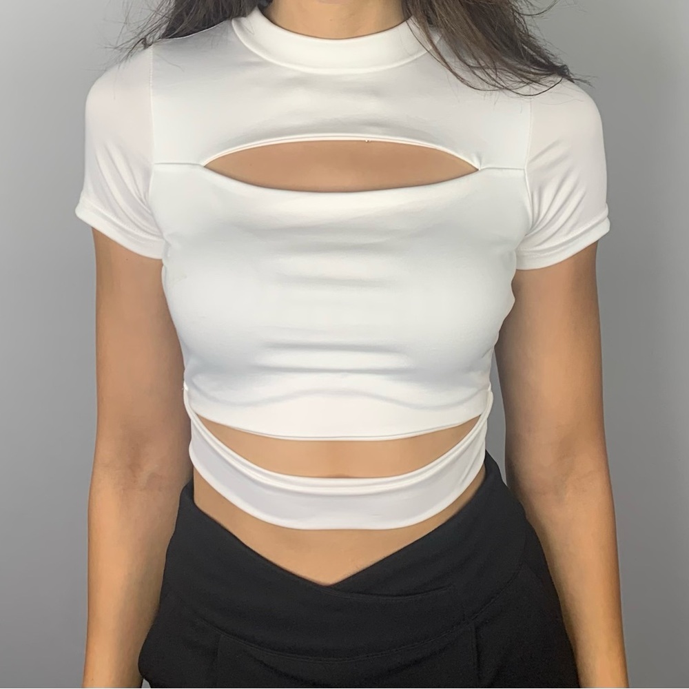 White short sleeves Top Cut-out